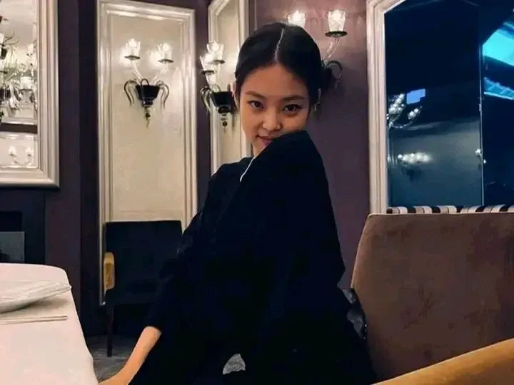 Avatar of Jennie 