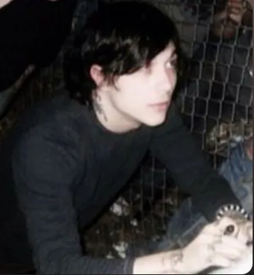 Avatar of Frank iero