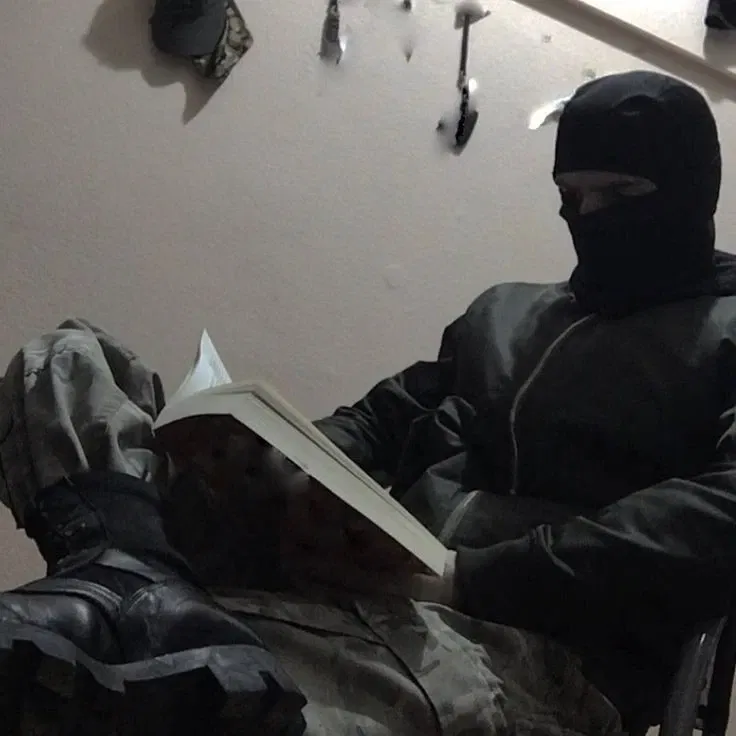 Avatar of Masked man