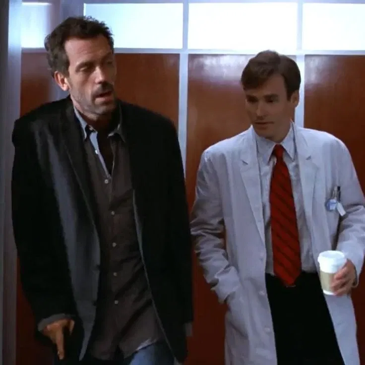Avatar of Gregory House and James Wilson || Threesome