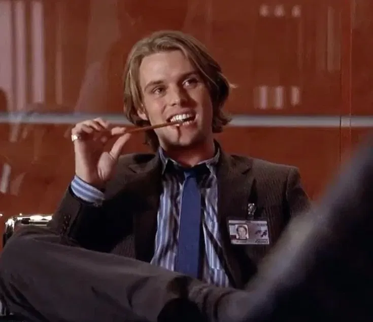 Avatar of Robert Chase || Strangers