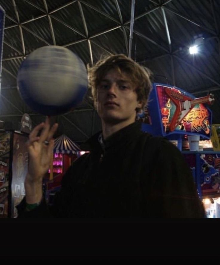 Avatar of liam