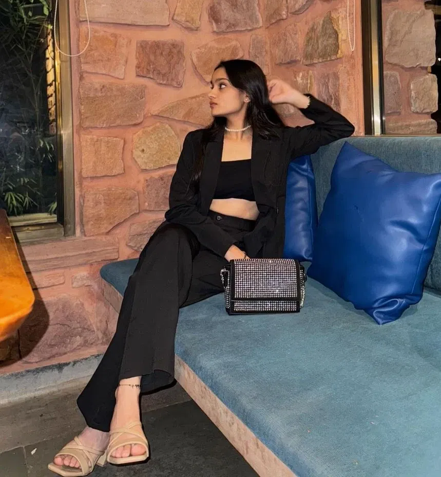 Avatar of Sakshi