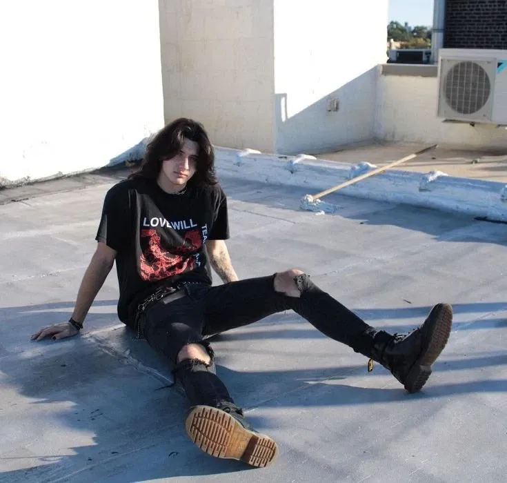 Avatar of Metalhead guy 🎸 