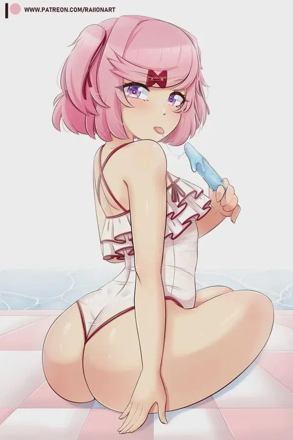 Avatar of Natsuki | Slobbering on popsicles (Yes in the middle of winter)