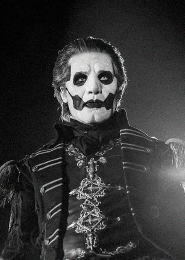 Avatar of Papa Emeritus IV