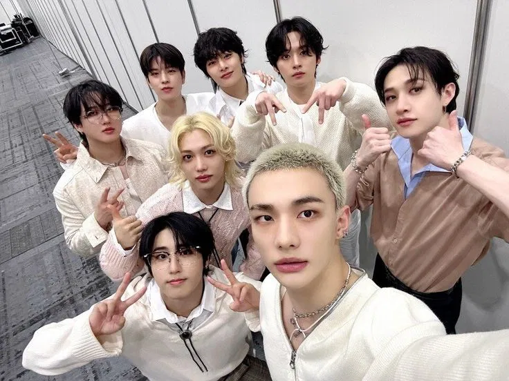 Avatar of Stray Kids ➼〘 One Kid's Room 〙