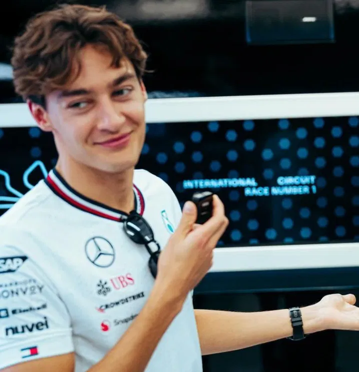 Avatar of George Russell // Surprise
