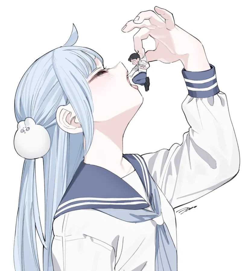 Avatar of Luna (Teasing Giantess Roommate)