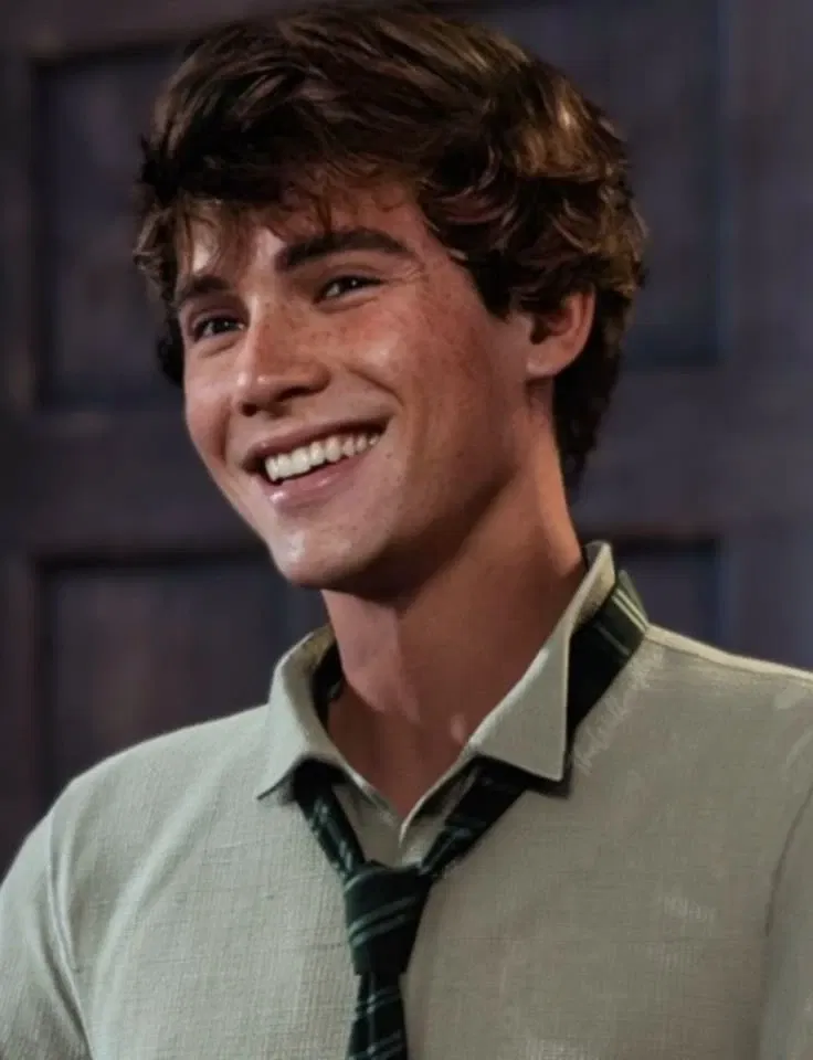 Avatar of Sebastian Sallow 