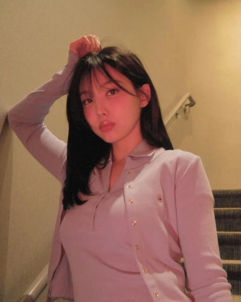 Avatar of Im Nayeon [Enemy Within Myself]