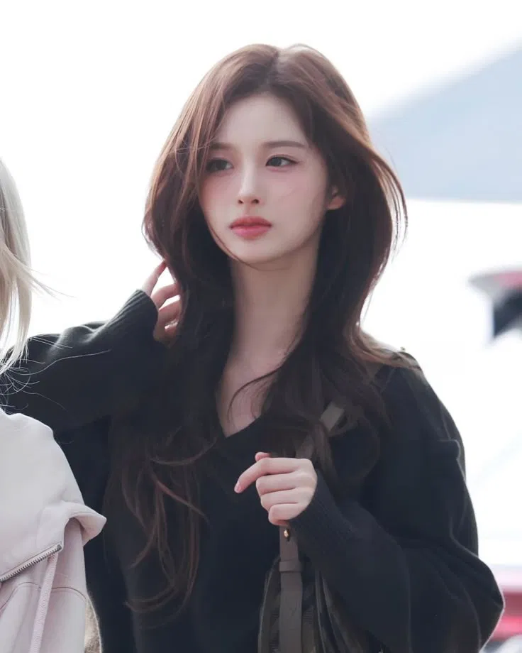 Avatar of Sullyoon   ୨nmixx୧  