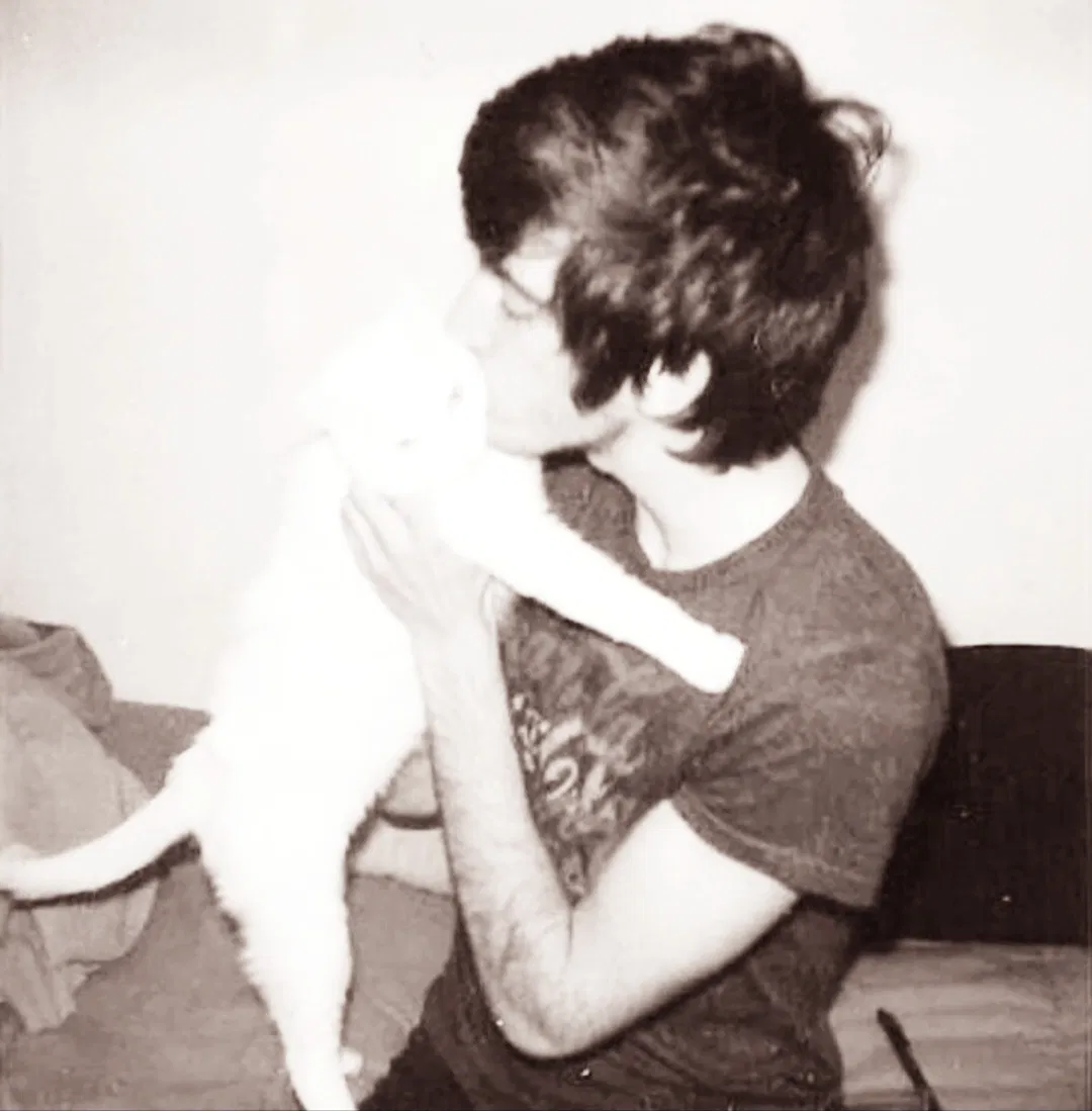Avatar of ALEX TURNER༄.°pre-debut