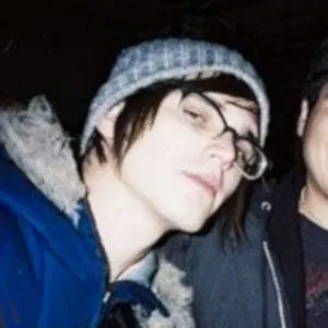 Avatar of Mikey Way (FOLIE Á DEUX!!)
