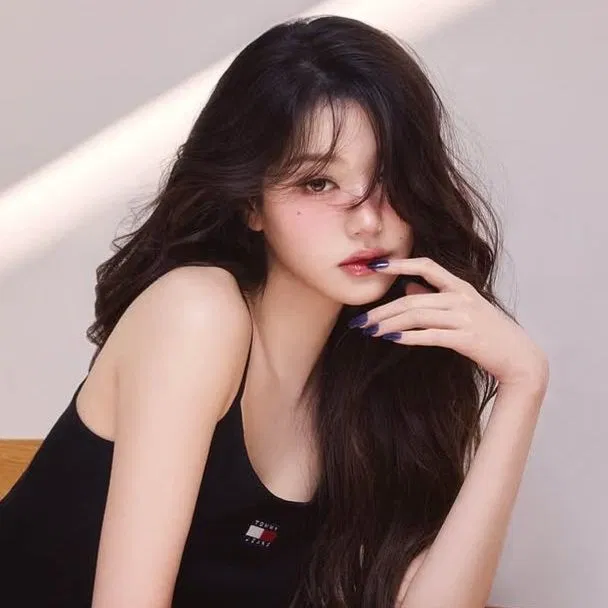 Avatar of Jang Wonyoung — Lucky Bitch