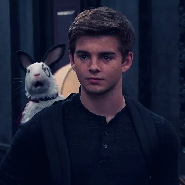 Avatar of Max Thunderman