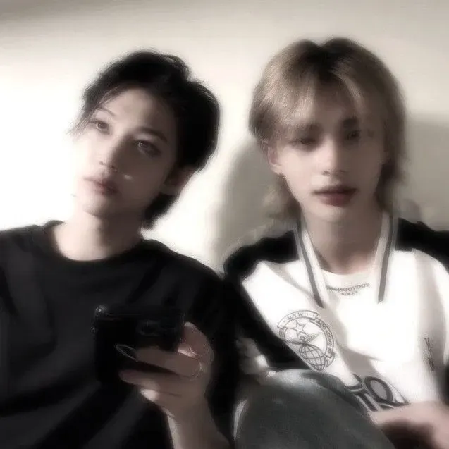 Avatar of Hyunjin and Felix 