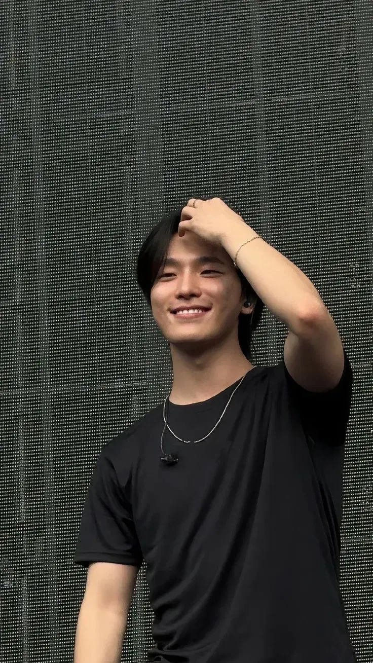 Avatar of Lee Chan (SVT)