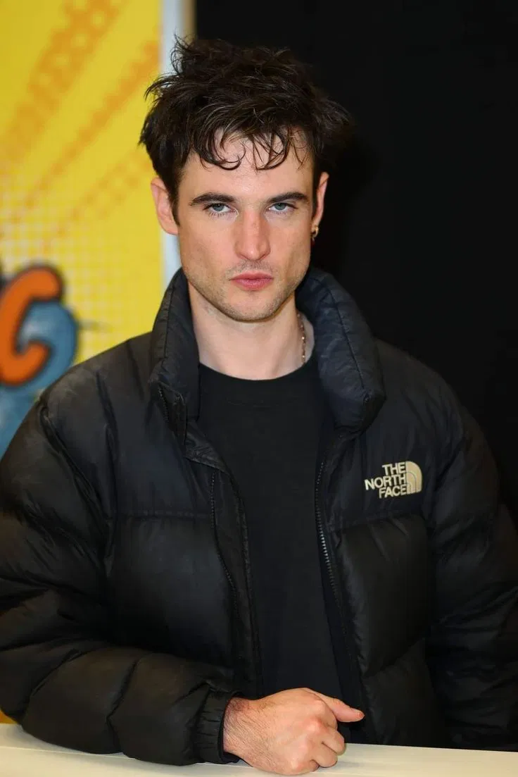 Avatar of Tom Sturridge 