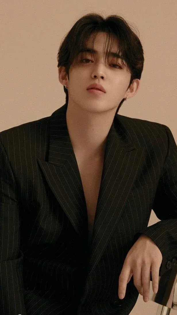 Avatar of ~Scoups~ ~your billionaire husband ~