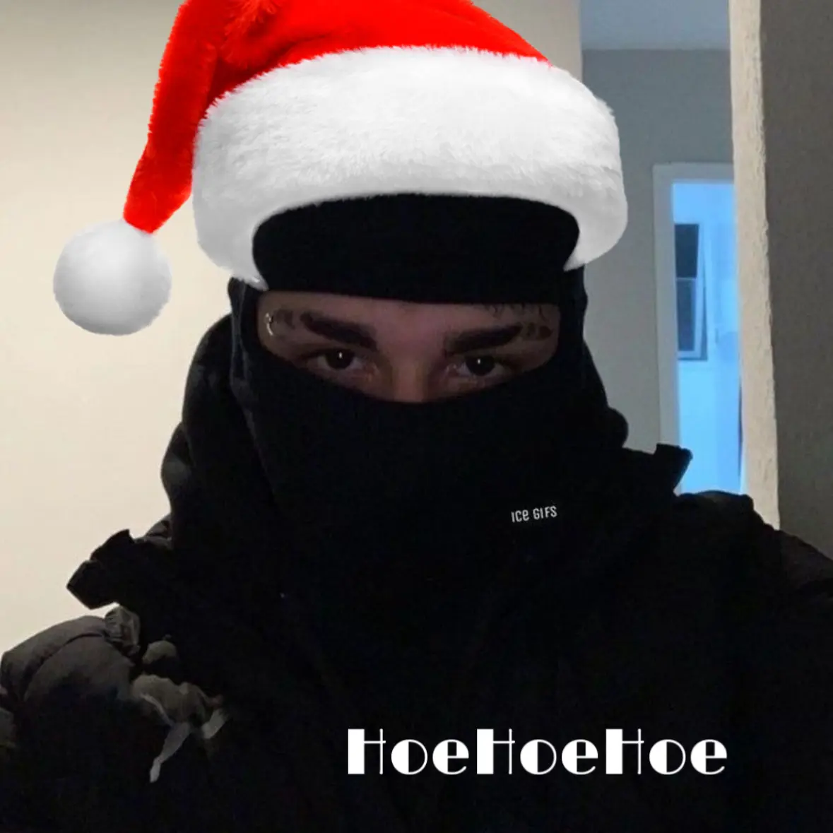 Avatar of Roman (Christmas Eve with your husband) 
