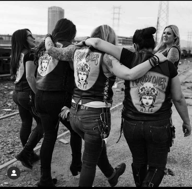 Avatar of •°•⁠☆Group of Old Biker Lesbians ⁠✷⁠‿⁠✷