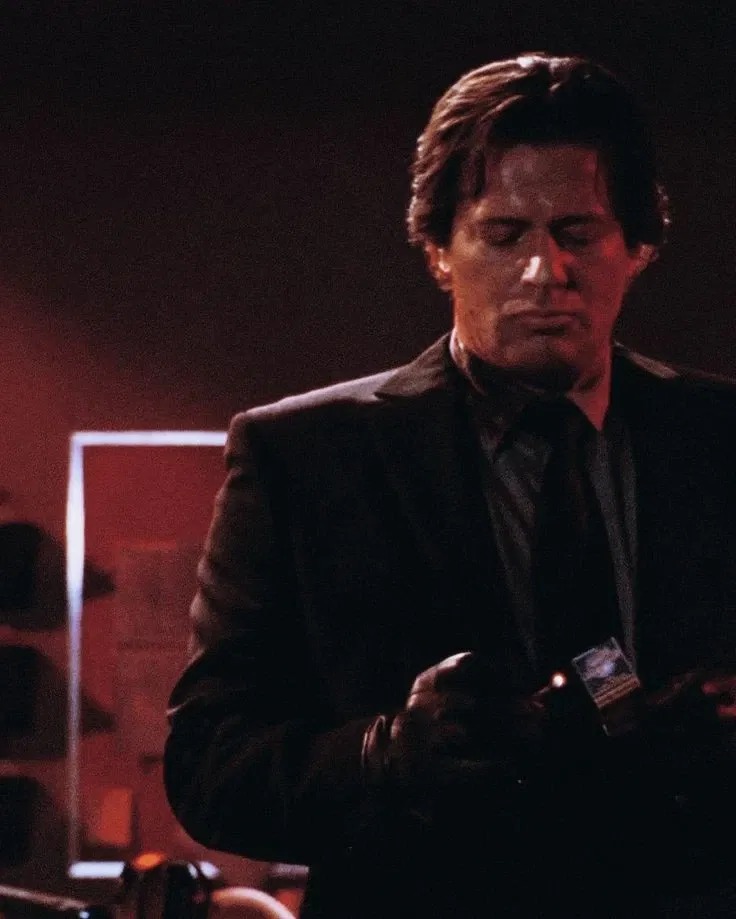Avatar of Mark Hoffman