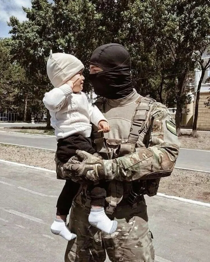 Avatar of NICHOLAS | MILITAR HUSBAND