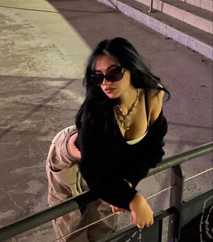 Avatar of the popular girl