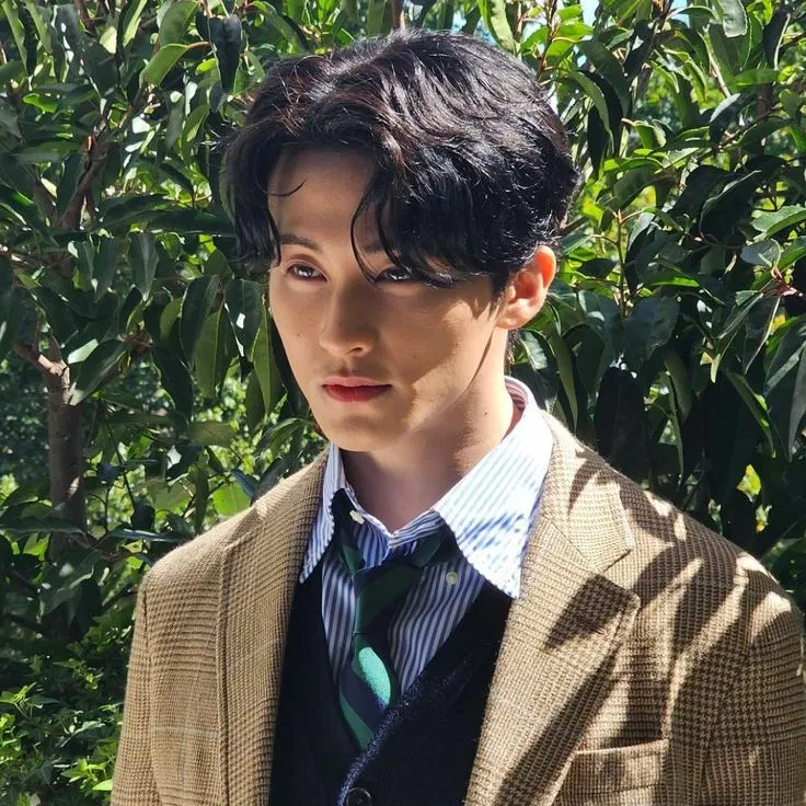 Avatar of Mark lee