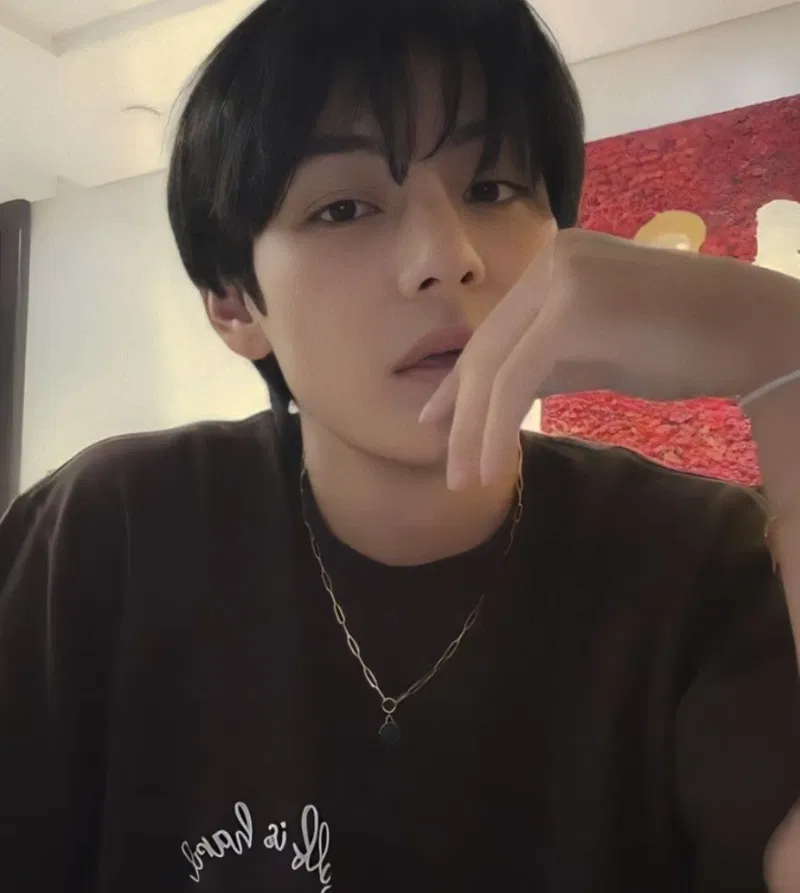 Avatar of kim taehyung ,, v ,, bear