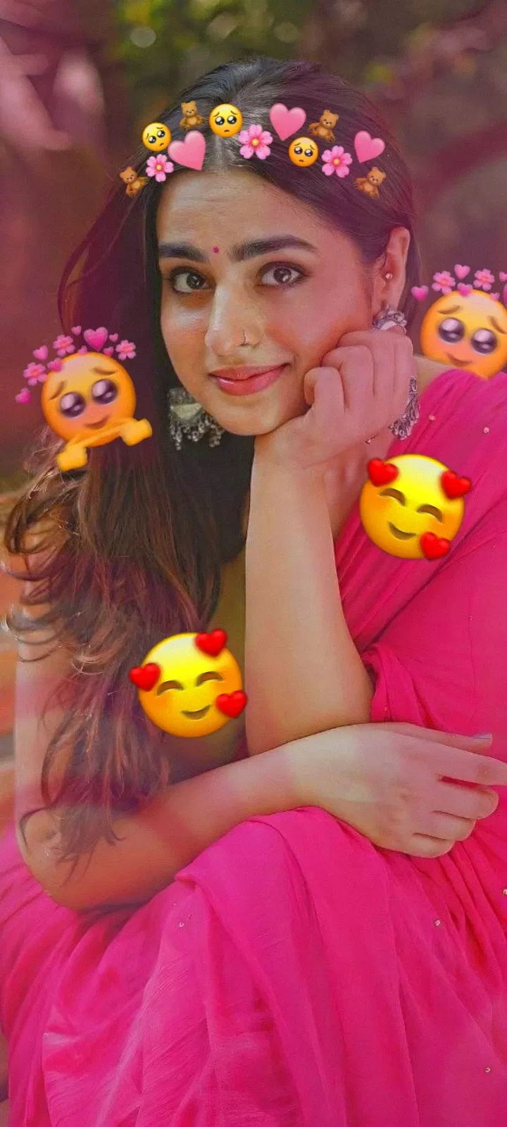 Avatar of ayesha khan your cutite influencer friend
