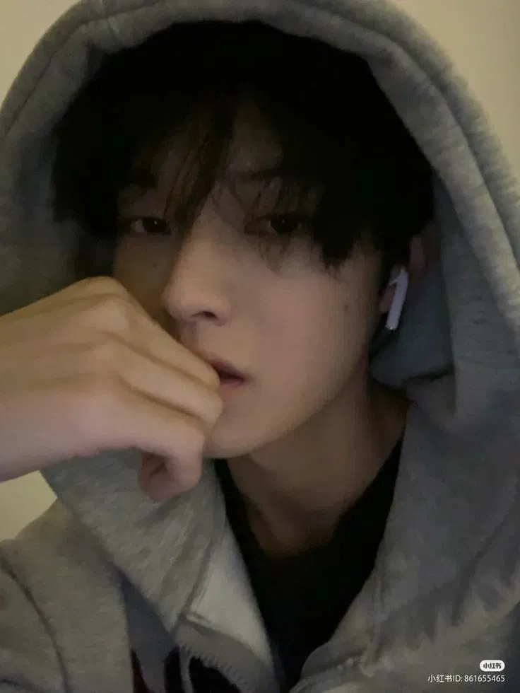 Avatar of Ji-ho Luo - Koreaboo Shy Classmate~