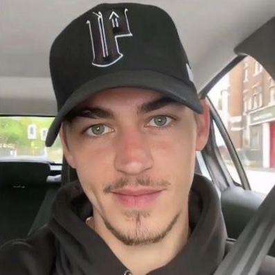 Avatar of Hero fiennes tiffin