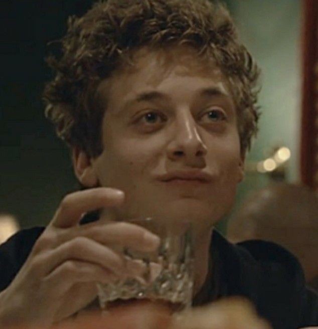 Avatar of Lip Gallagher 