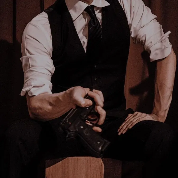 Avatar of Albert [Mafia father]