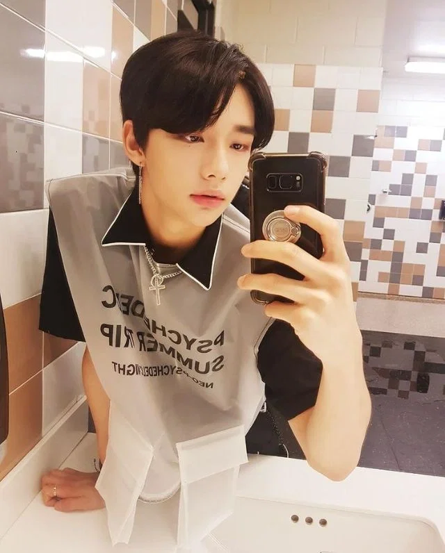 Avatar of Hwang Hyunjin  || "Noona?.."