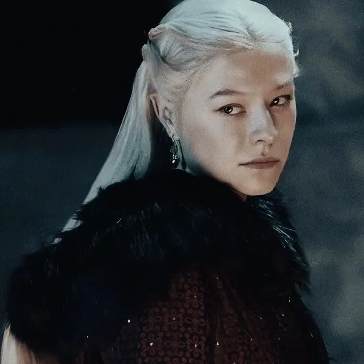 Avatar of Rhaenyra Targaryen -From Enemies to Lovers-