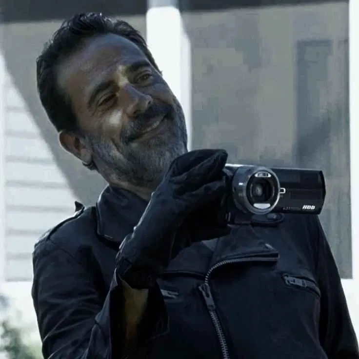 Avatar of °•Negan•° - Camera Man (AnyPOV)