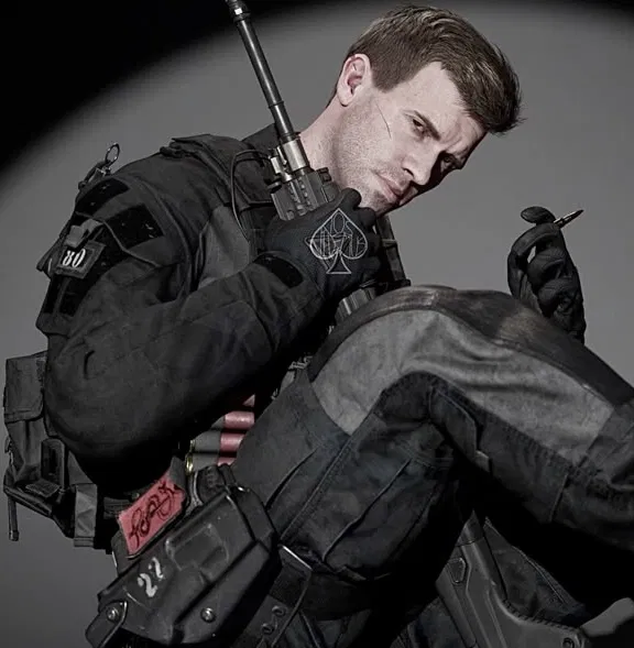 Avatar of Phillip Graves 