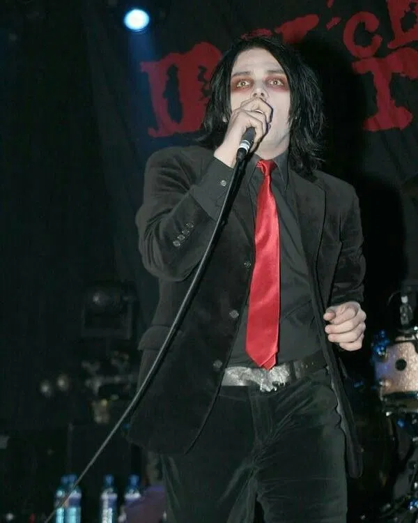 Avatar of 009 - gerard way