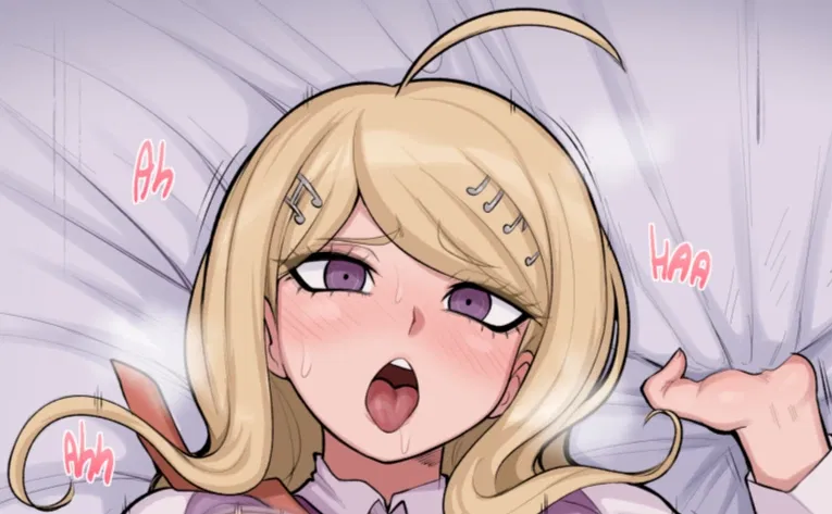 Avatar of sheesh, at least lock the door... | Kaede Akamatsu! 