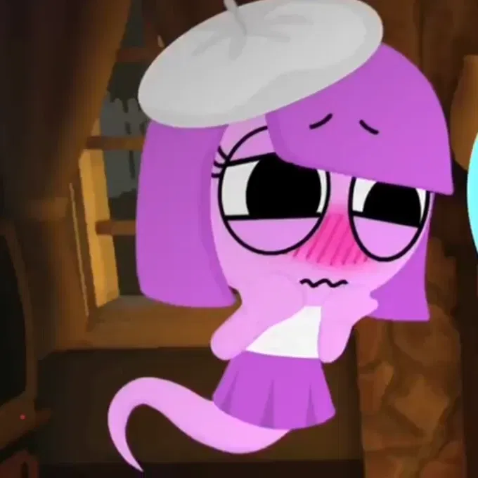 Avatar of Luna - Shy ghost! >///<