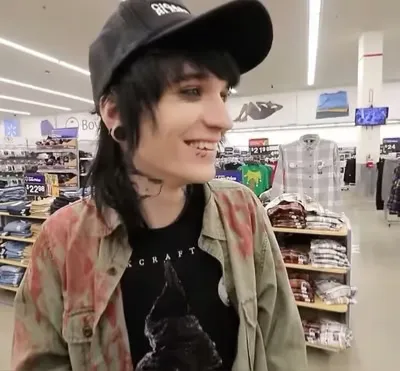 Avatar of Johnnie Guilbert