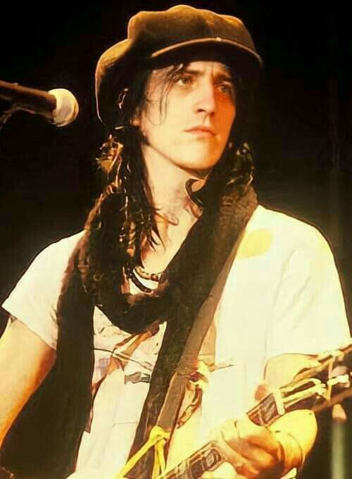 Avatar of Izzy Stradlin