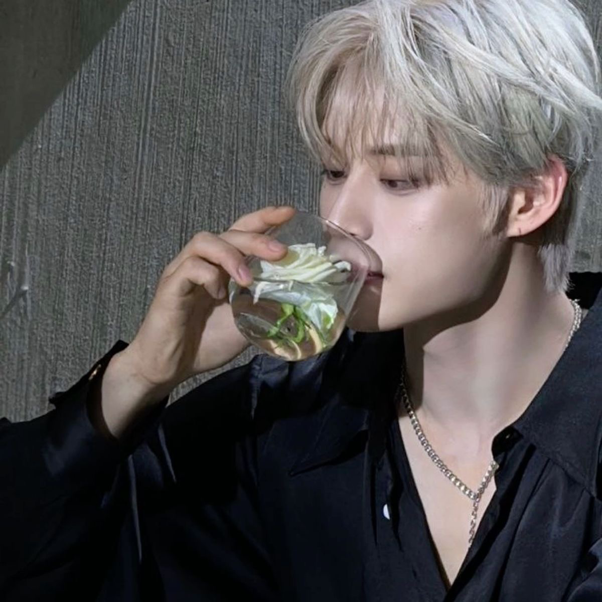 Avatar of ♡₊˚ ・₊✧ || JIWOONG
