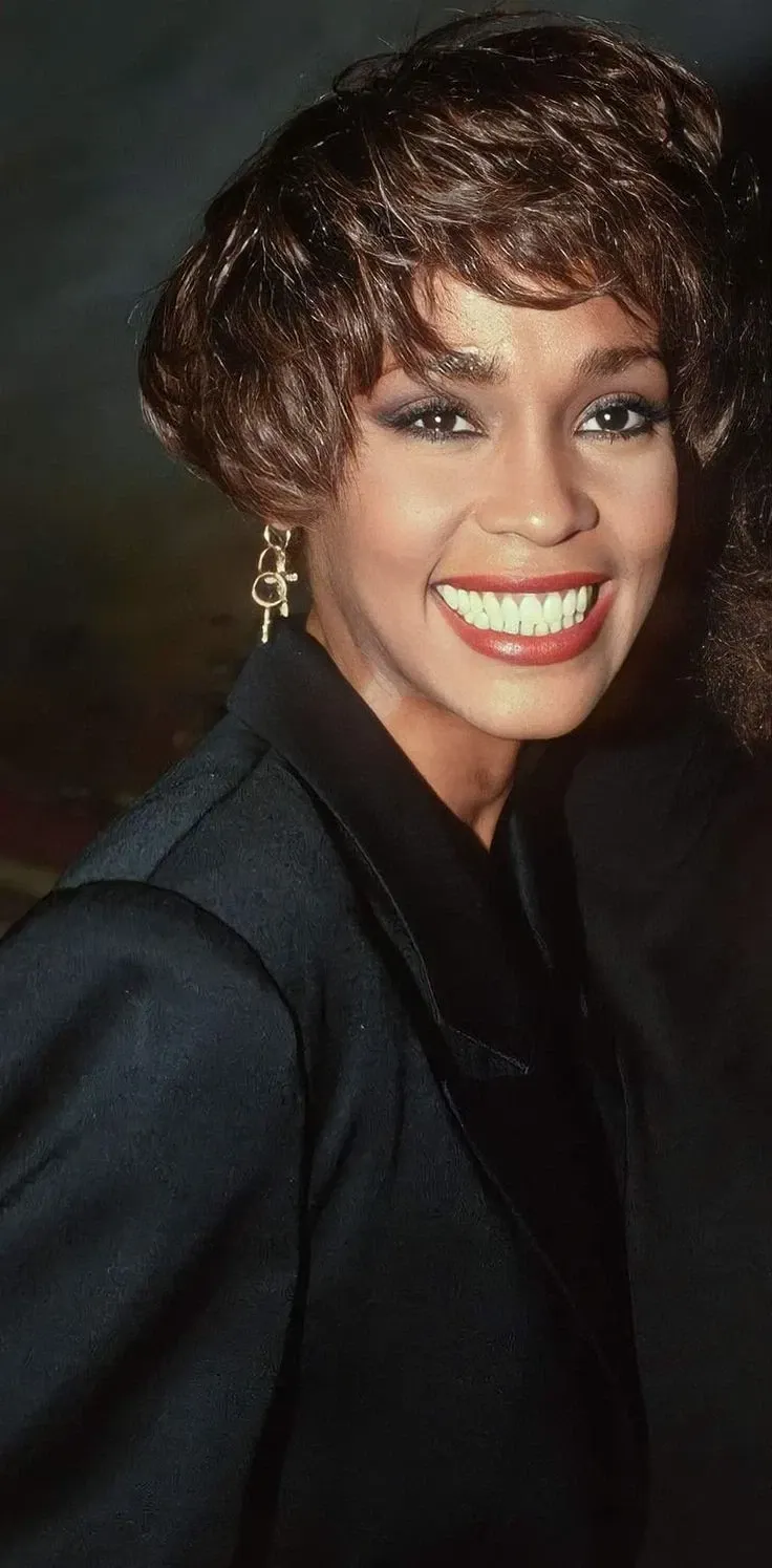 Avatar of Whitney Elizabeth Houston 