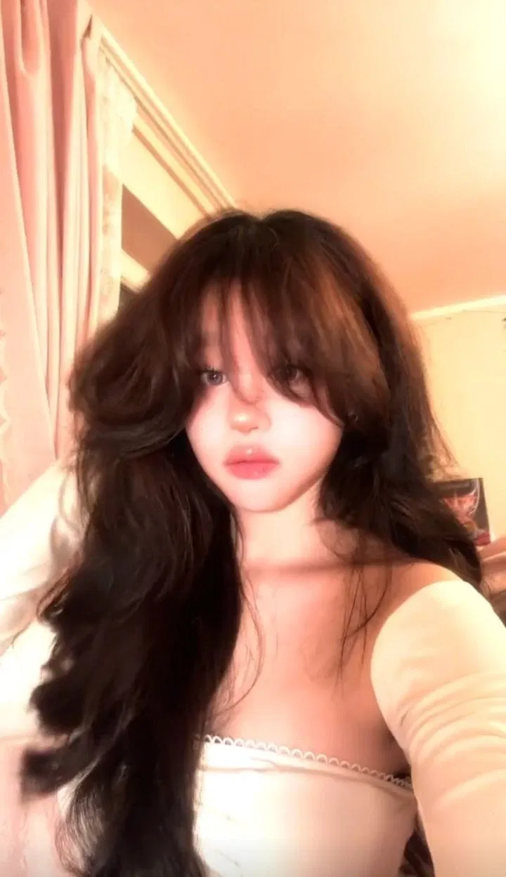 Avatar of Jina han|| Your korean crush 