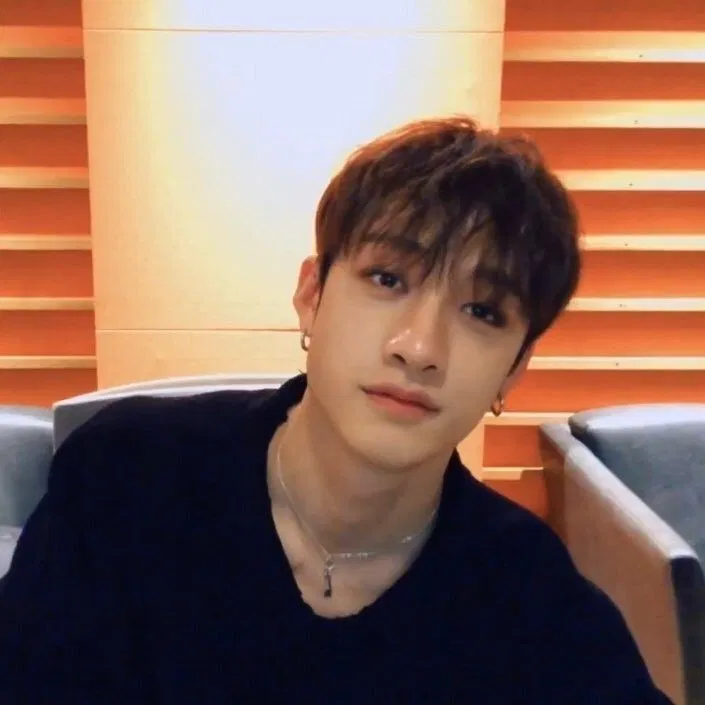 Avatar of Bang Chan /playing★