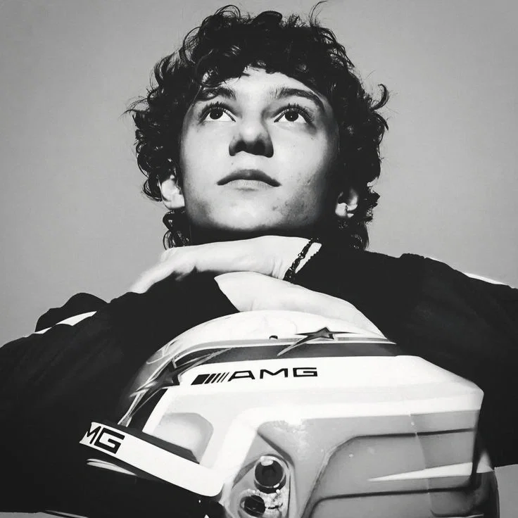 Avatar of Kimi Antonelli - Brother AU
